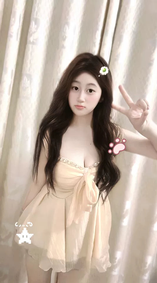 เสื้อครอปโบว์คริสตัล เอวเข้ารูป หวานสวย